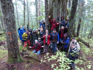 Concert for the Protection of the Dakota Bowl Bear Sanctuary with Tim and Thilo from the Band B.E.A.R